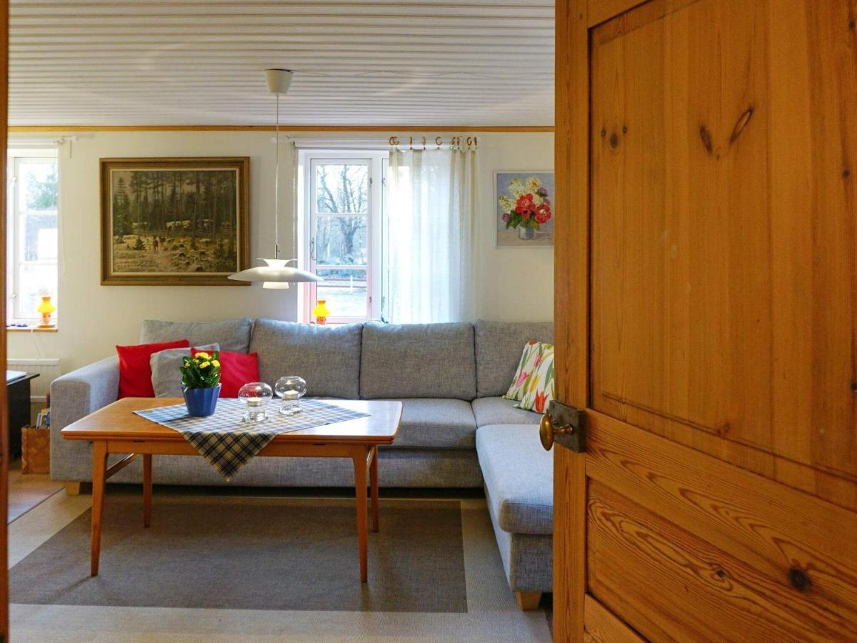 6 Person Holiday Home In Alsterbro Kättilstorp Екстериор снимка
