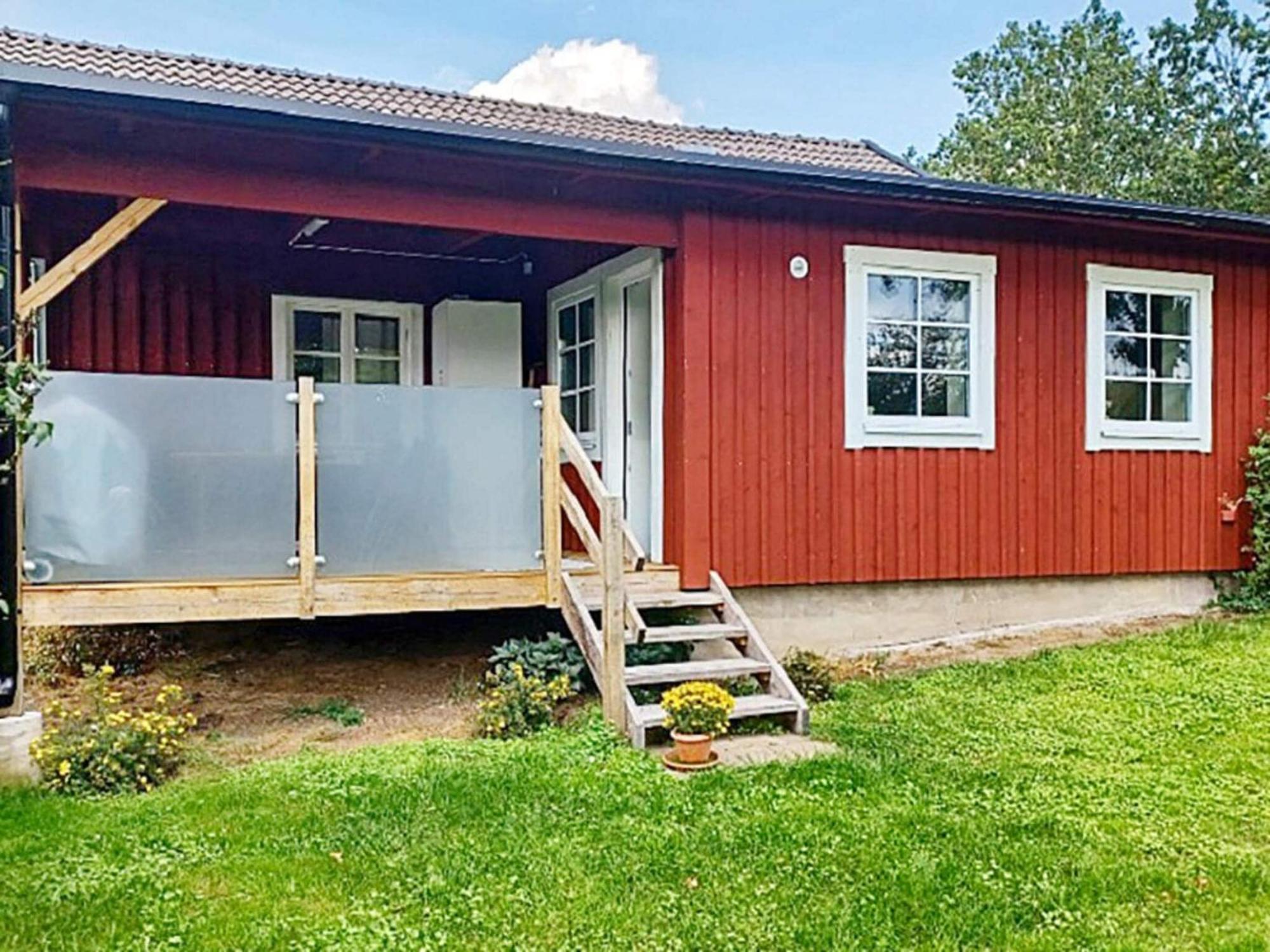 6 Person Holiday Home In Alsterbro Kättilstorp Екстериор снимка